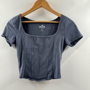 Hollister Must-Have Collection Steel Blue Square Neck Baby Tee – Size Small